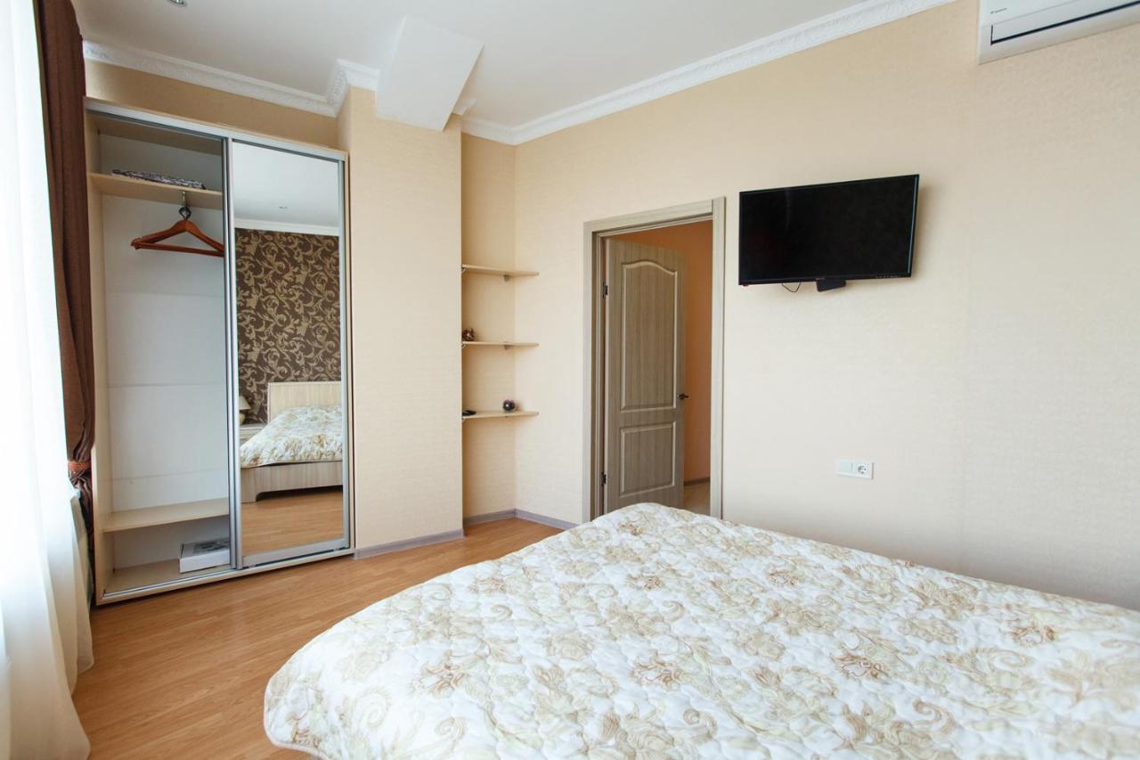 Sun City Apart Hotel Dnipro Exterior photo