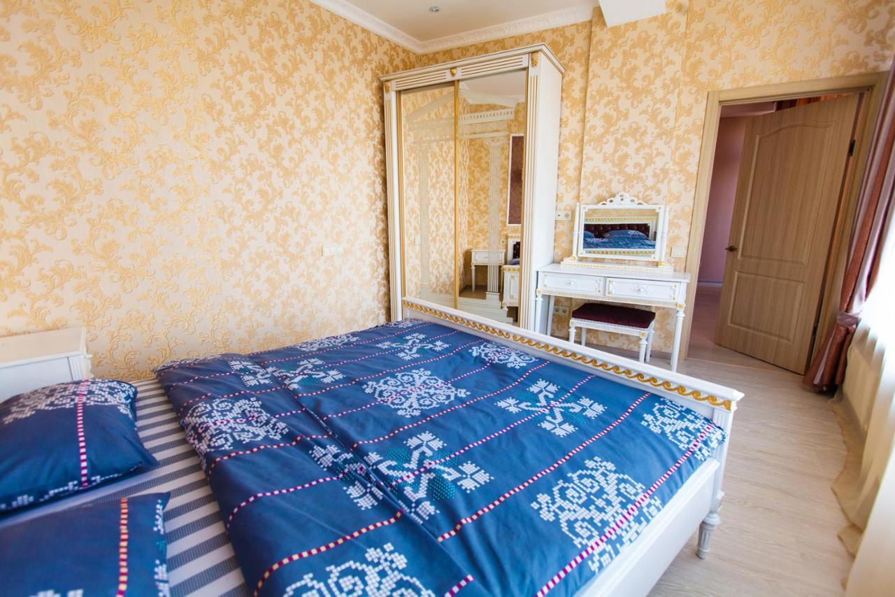 Sun City Apart Hotel Dnipro Exterior photo